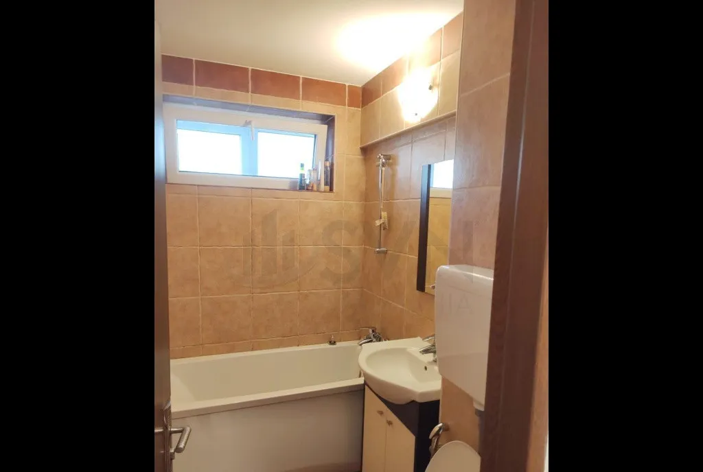 Apartament 3 camere Bd TImisoara Liceul Grigore Moisil