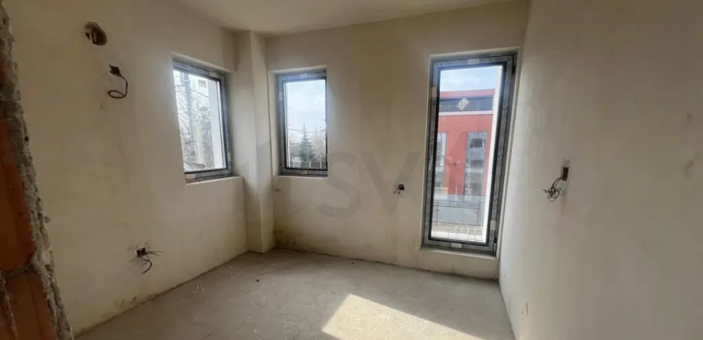 Apartament 3 camere l Laminorului l Bloc Nou