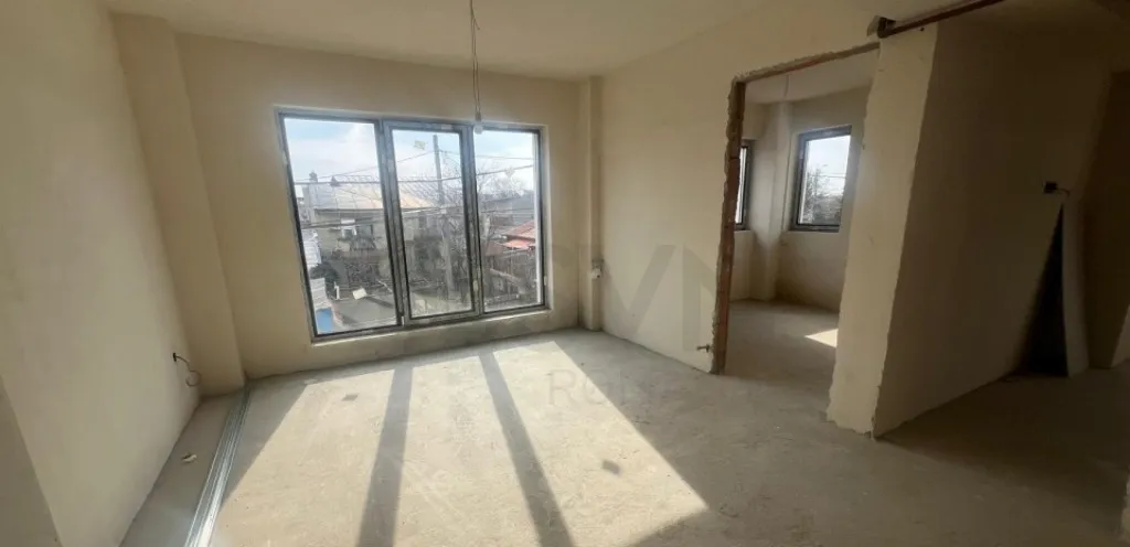 Apartament 3 camere l Laminorului l Bloc Nou