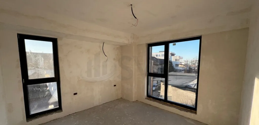 Apartament l 3 camere l Aviatiei