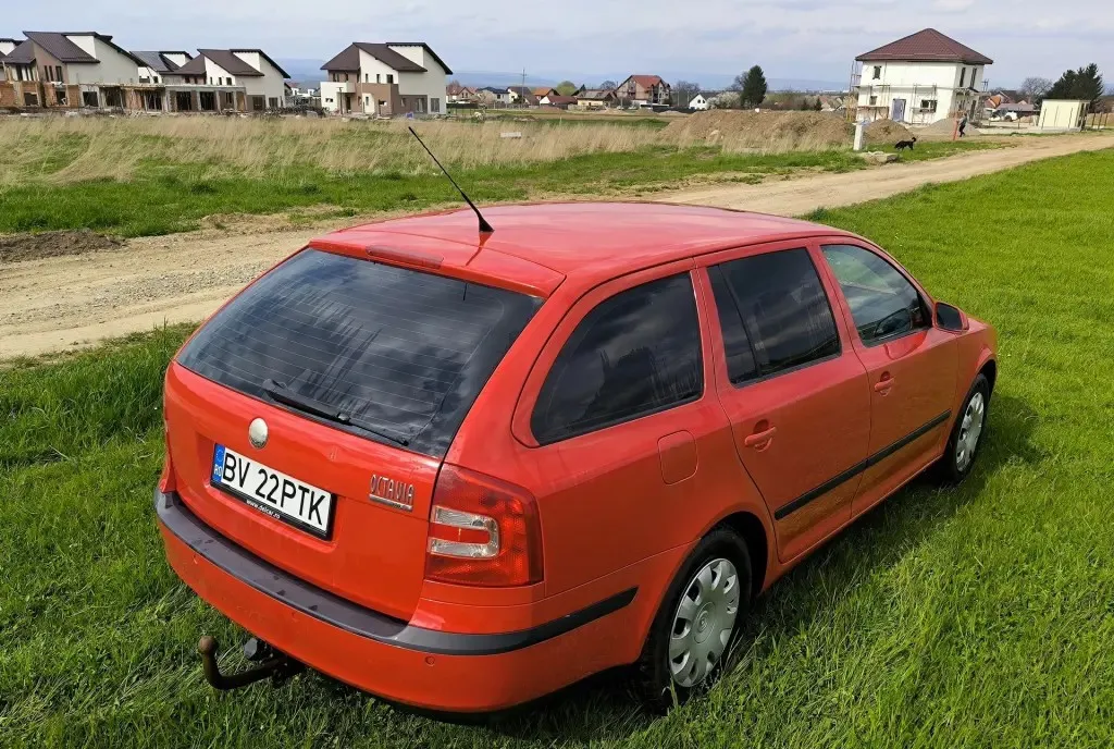 Skoda Octavia Combi Break 2 750 eur