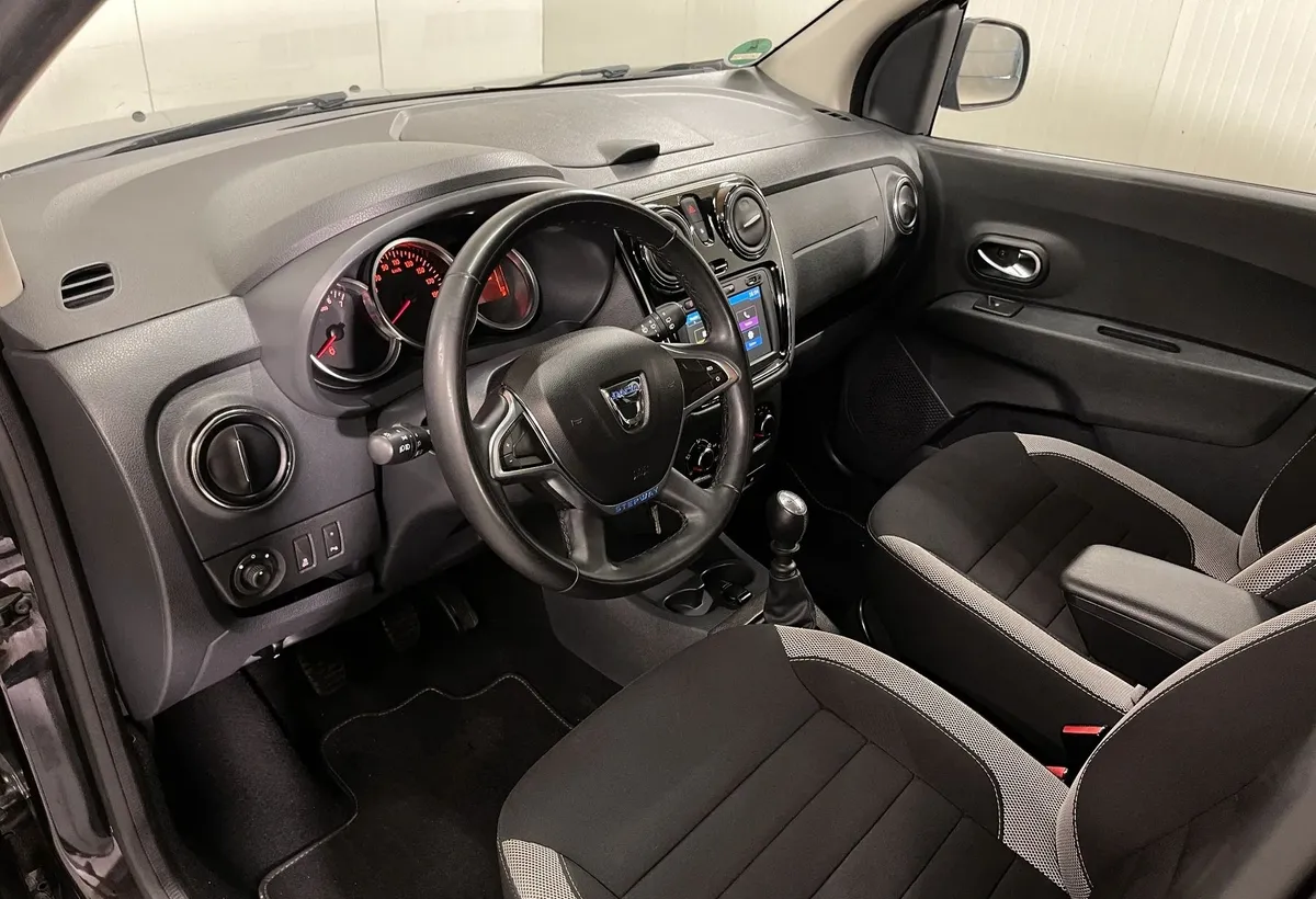 Dacia Lodgy