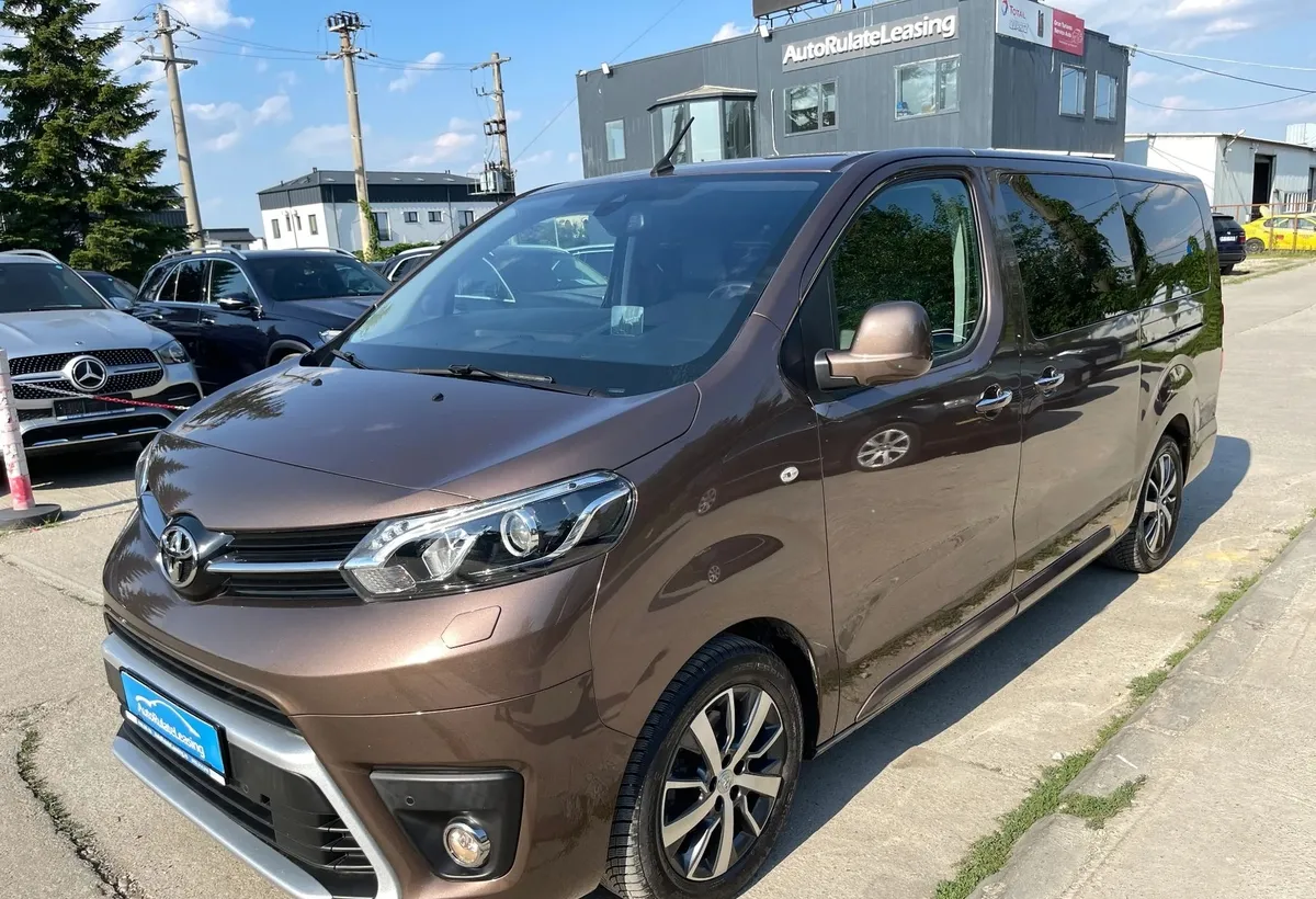 Toyota Proace