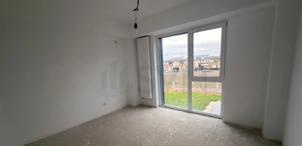 Vila la alb I 3 Camere I Otopeni I De vanzare