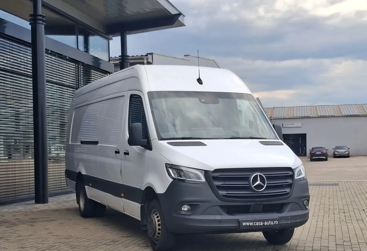 Mercedes Benz Sprinter
