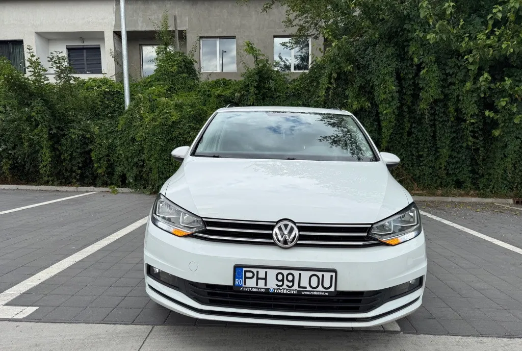 VW Touran an 2020 14 800 eur