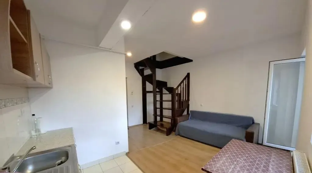 Zona Garii Apartament tip duplex 54 mp utili