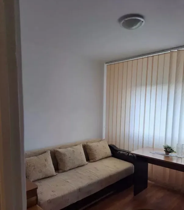 Scriitorilor 2 camere boxa