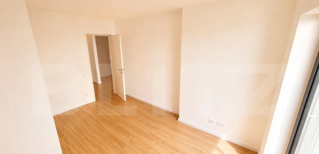 Apartament 2 camere Finisat Lux etaj Intermediar 49 mp
