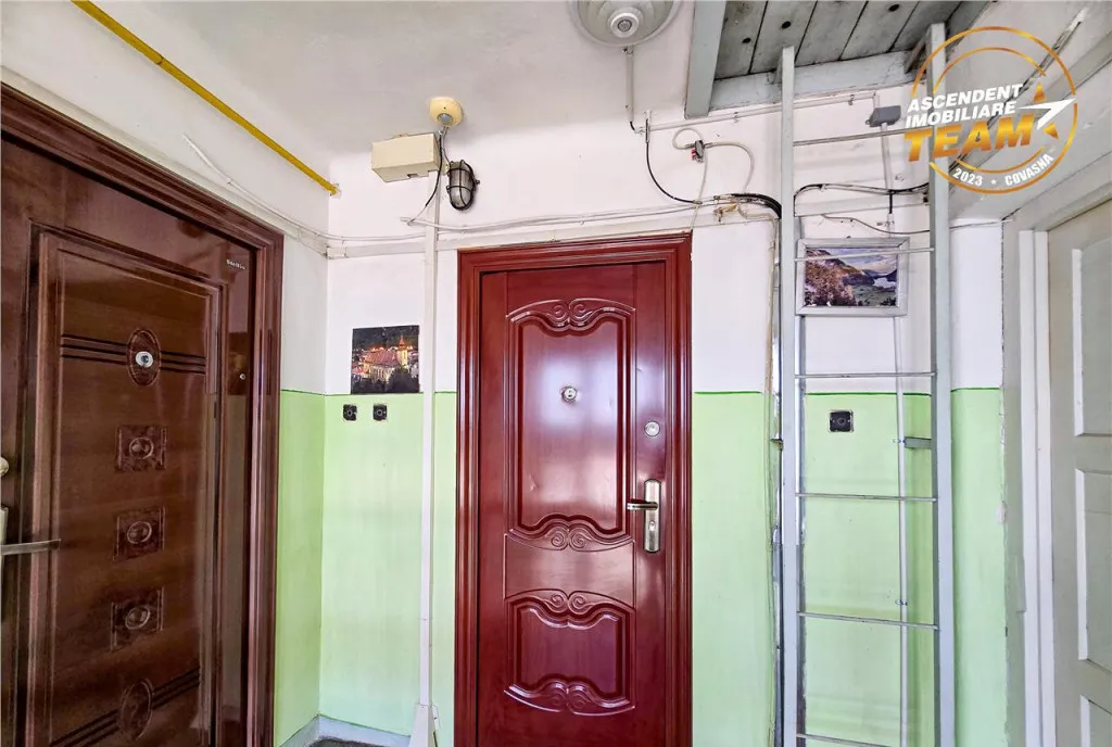 Decomandat apartament cu 2 camere Lenin Sfantu Gheorghe