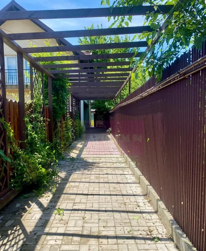 Duplex 4 camere curte 250 mp Mogosoaia