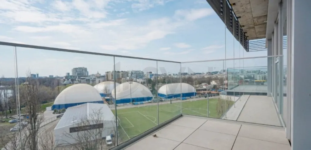2 camere cu vedere lac Upsite Towers
