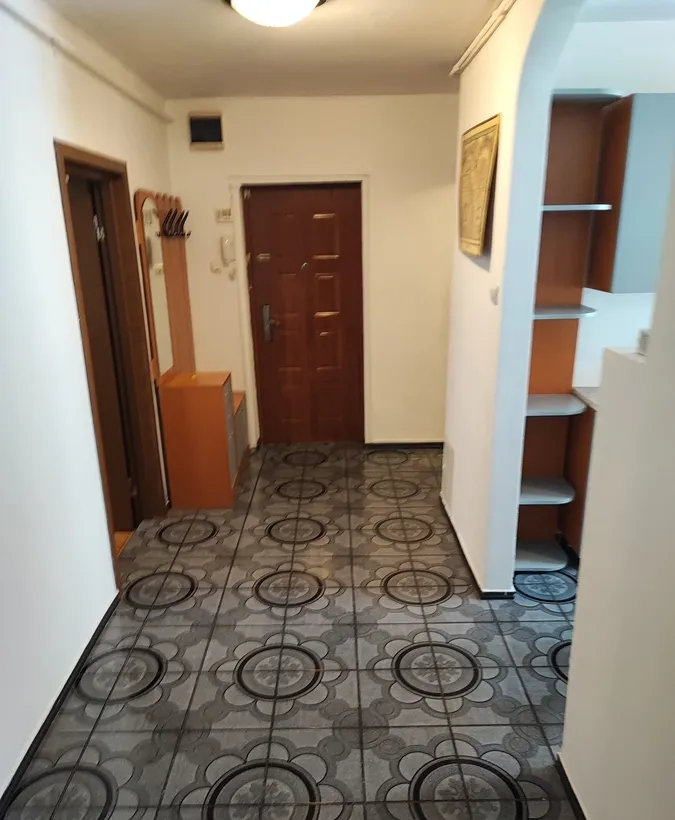 Vatra Luminoasa inchiriez apartament 3 camere pet friendly