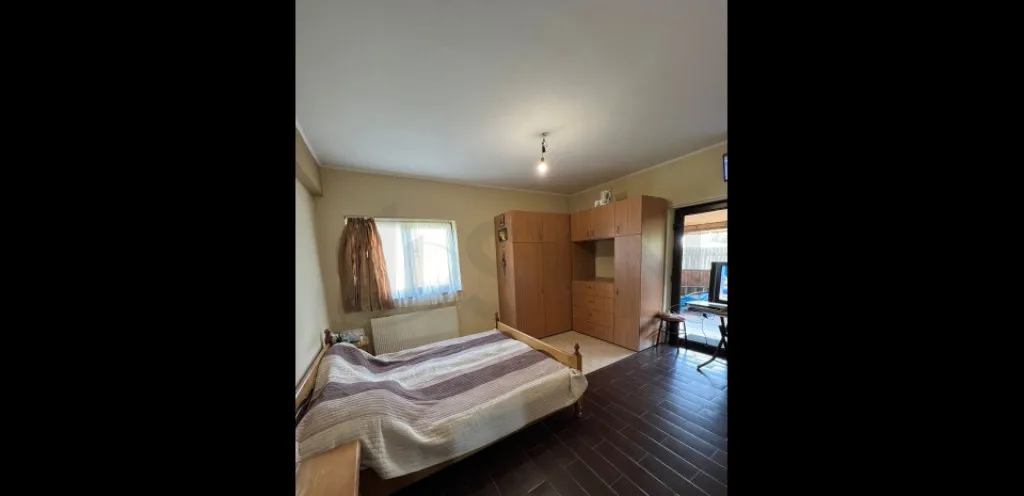 Vila 4 camere Cornetu