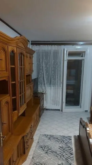 Iancului obor iulia hasdeu etaj 3