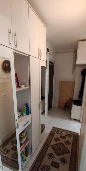 Garsoniera zona astra str Traian