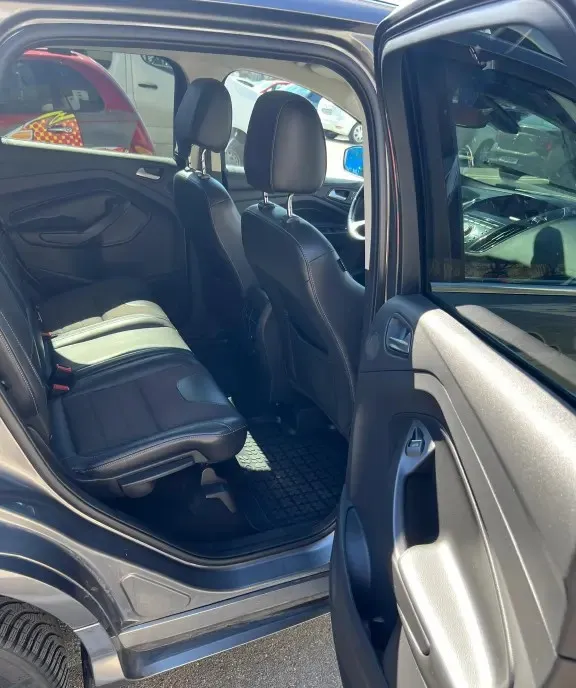 Ford Kuga 2 0 TDCi 4WD 7 299 eur