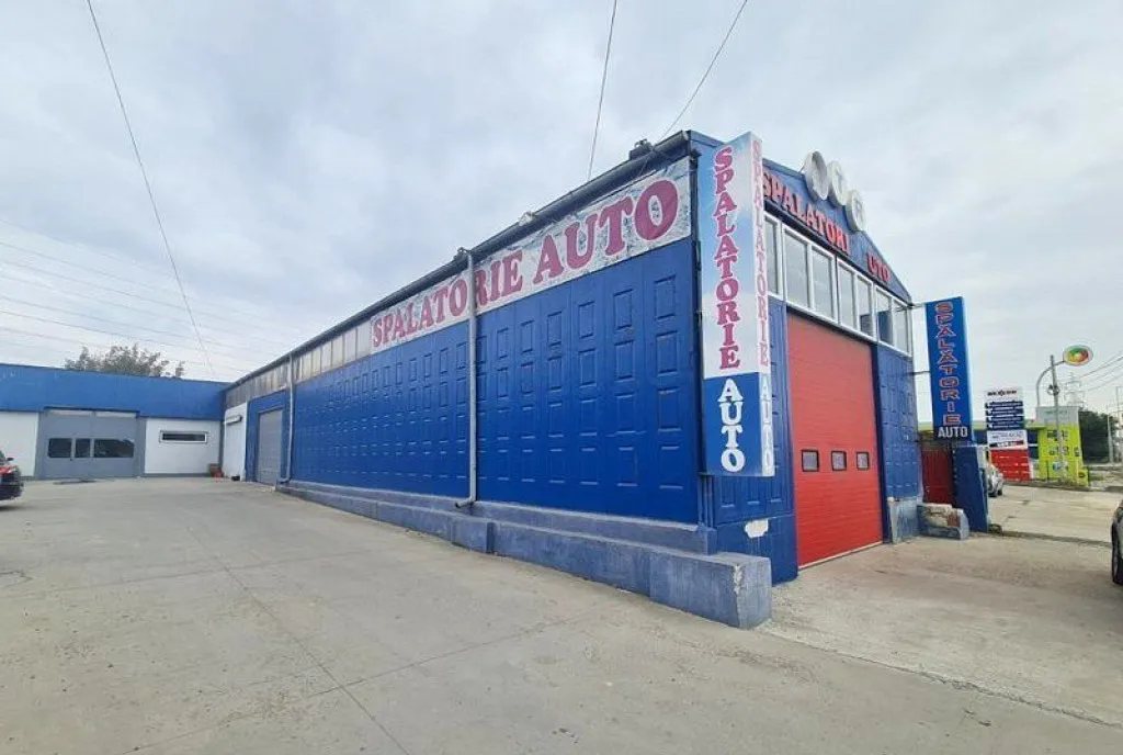 De Vanzare Hala 388 mp birouri teren 760 mp Centur