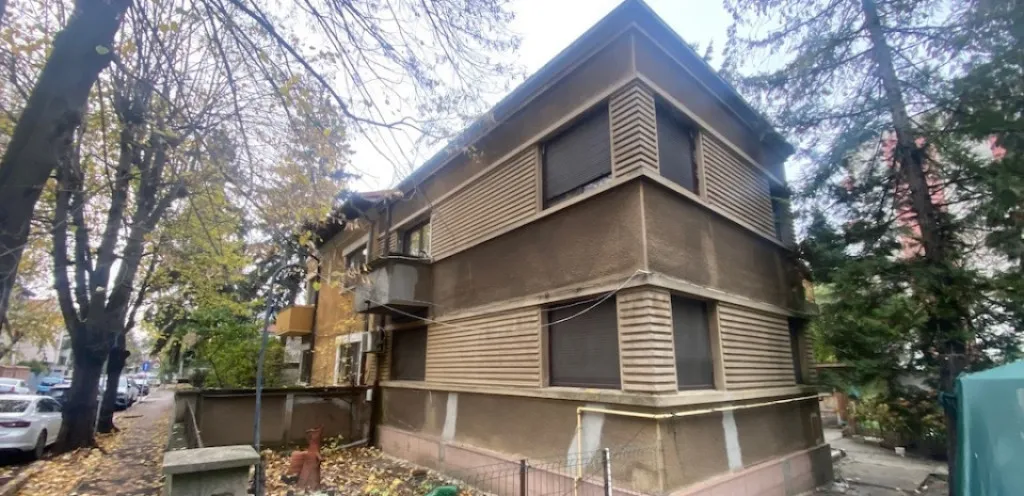 Spatiu comercial 200 mp Asmita Gardens