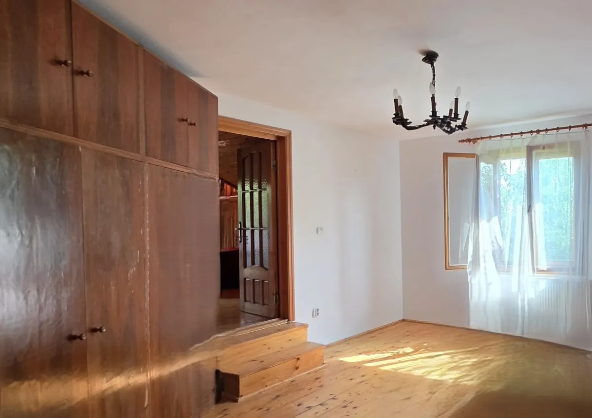 Darvari Tamadau Mare Casa S P M Teren 3 000 mp