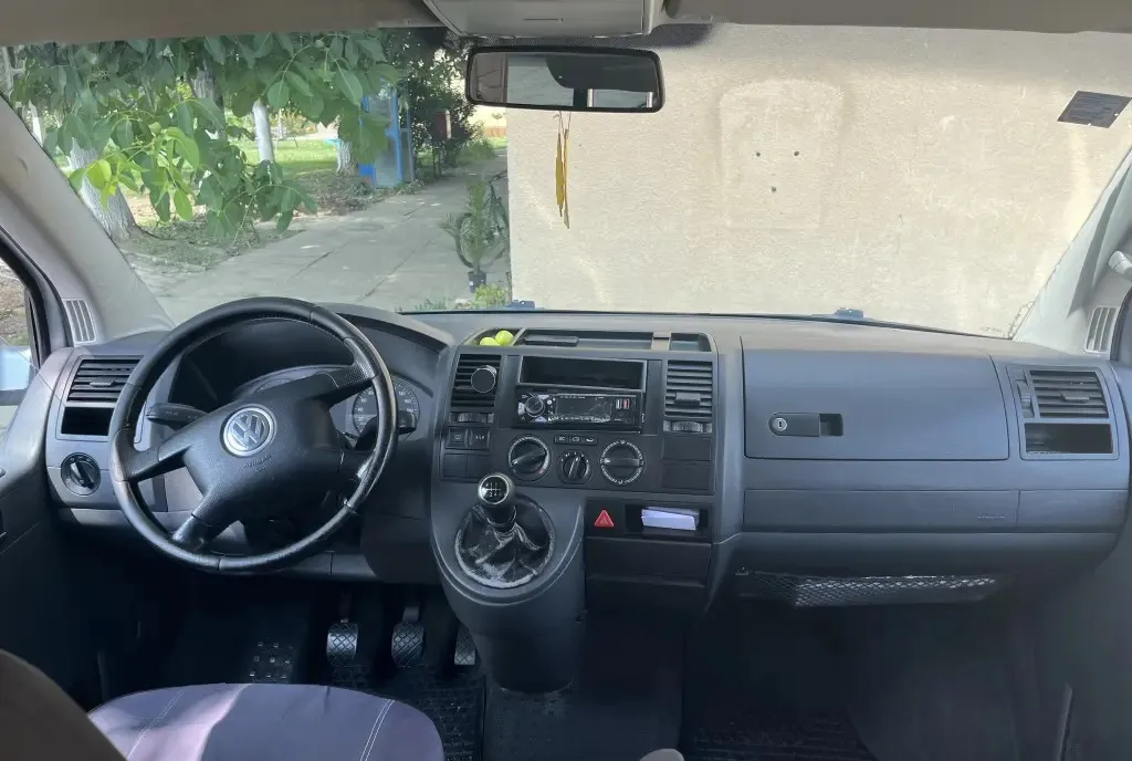 Volkswagen caravelle 6 400 eur