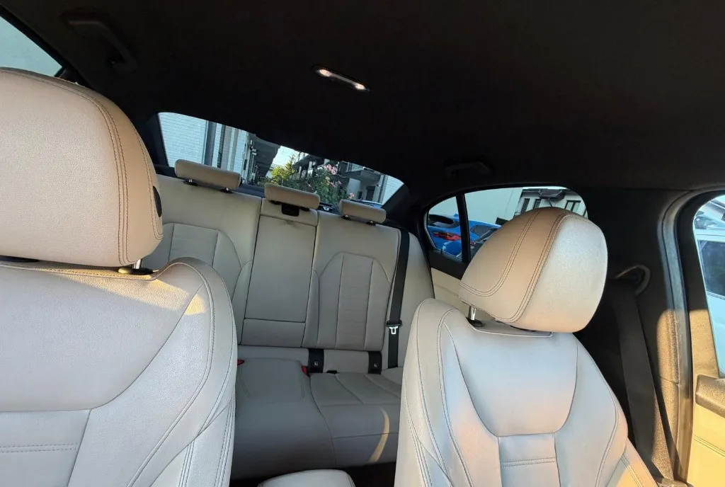 BMW Seria 3 320d xDrive AT M Sport 27 990 eur