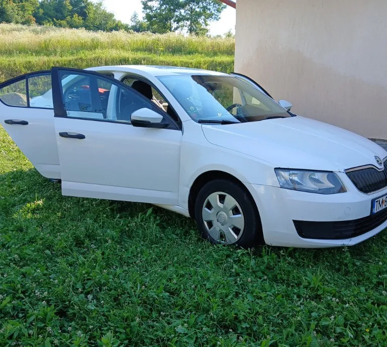 Skoda Octavia 1 6 TDI 2016 8 000 eur
