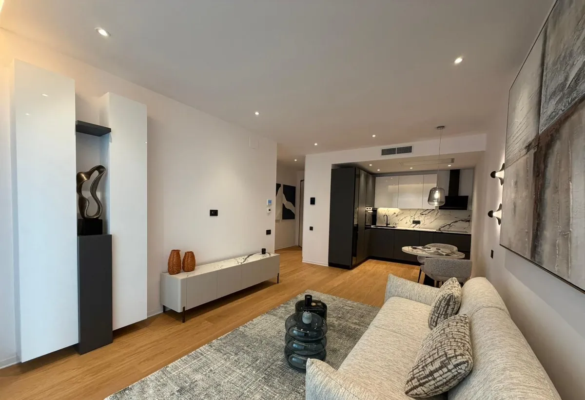 2025 One Floreasca Towers 2 camere 70 mp Totul Nou Parcare