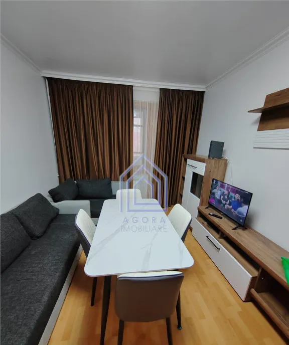 Apartament cu 3 camere ultracentral