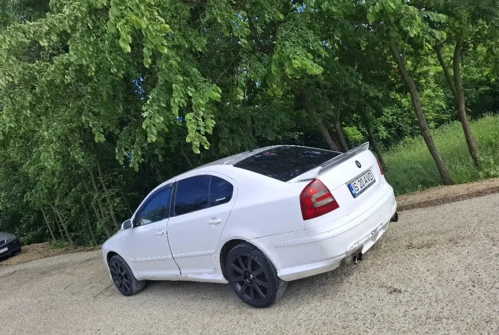 Skoda octavia an 2006 1 9tdi rate cu buletinul 1 499 eur