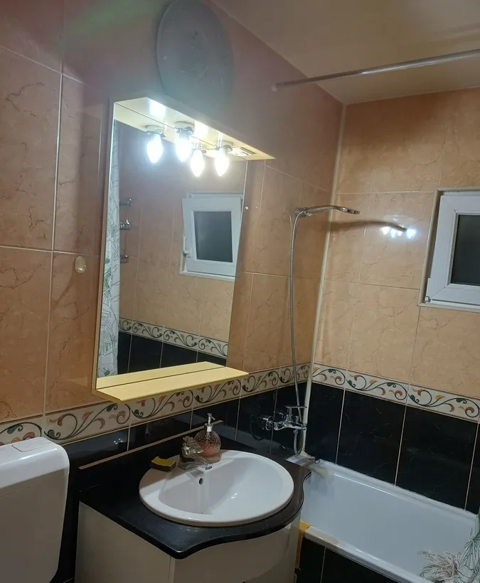 Gorjului Apartament cu 2 camere zona Apusului acces la Metrou Gorjului