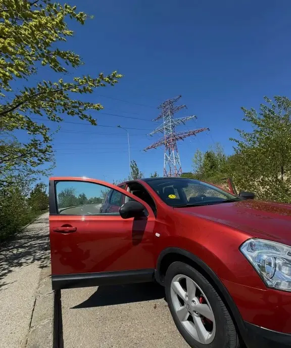 Nissan qashqai 2008 5 000 eur
