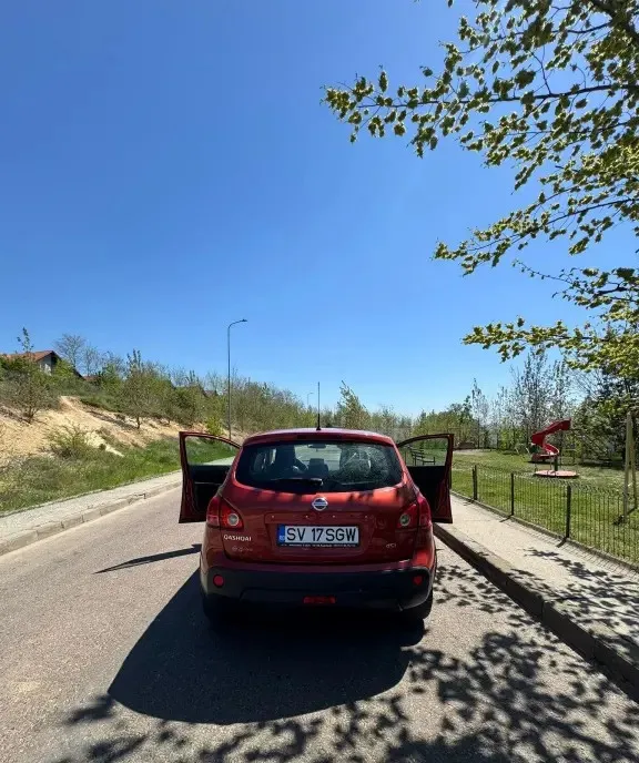 Nissan qashqai 2008 5 000 eur