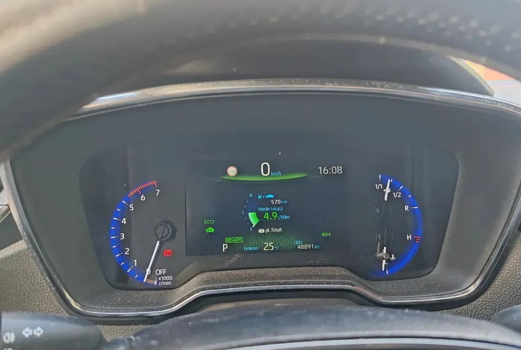 Toyota Corolla Hybrid 16 990 eur