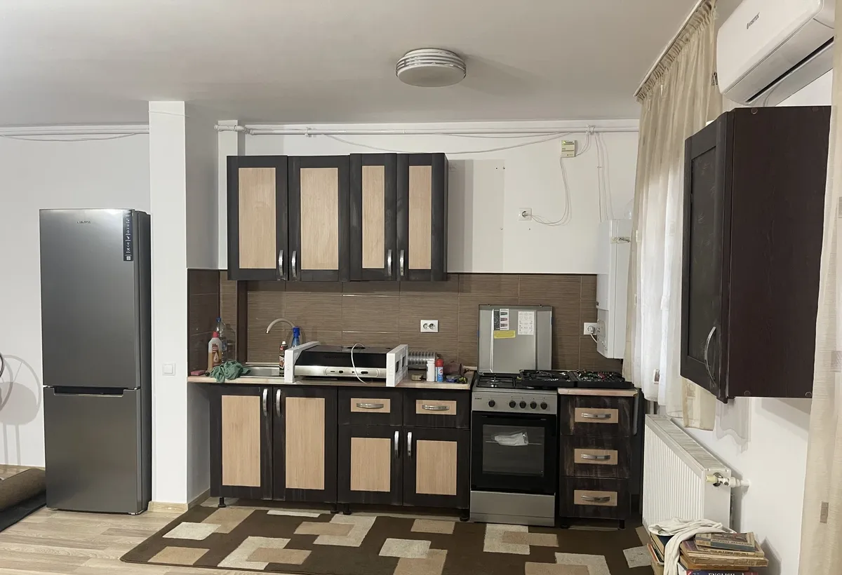 Prelungirea Ghencea Margelelor apartament si curte parter