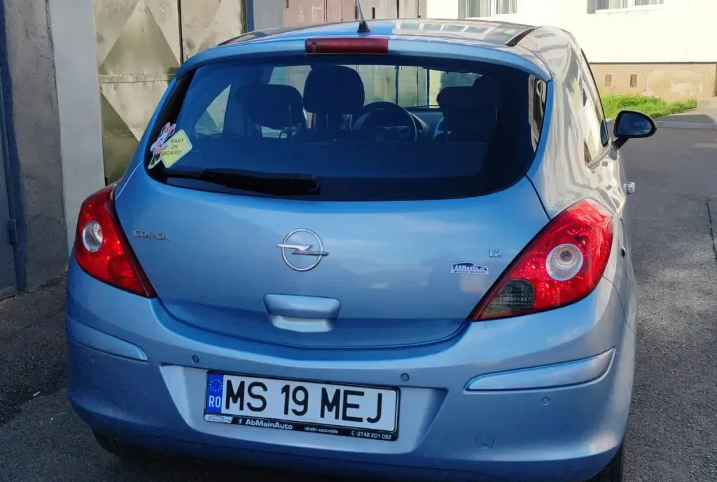 Opel Corsa D 1 2 3 350 eur
