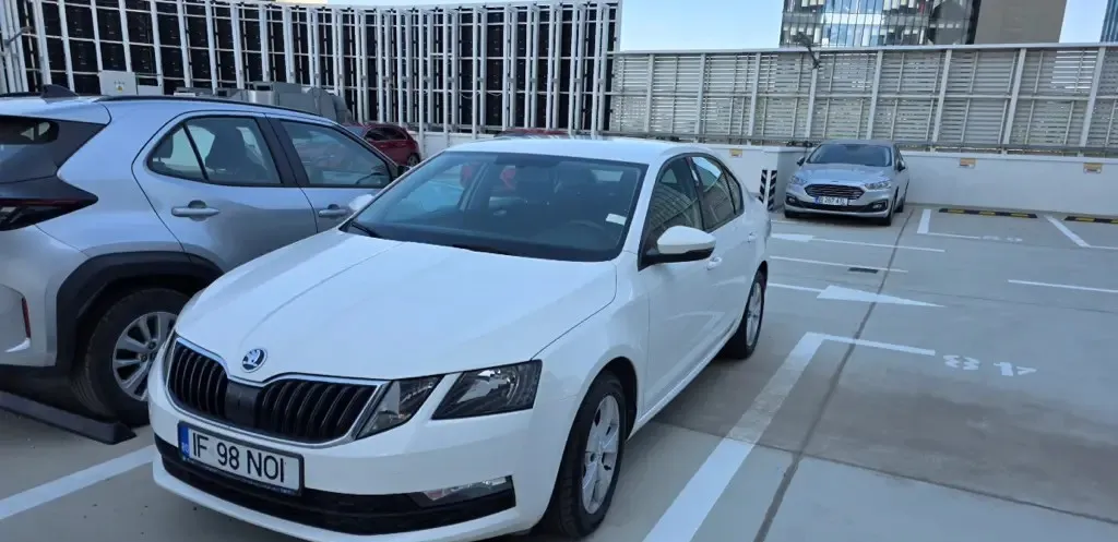 Skoda Octavia Masina de familie 12 500 eur
