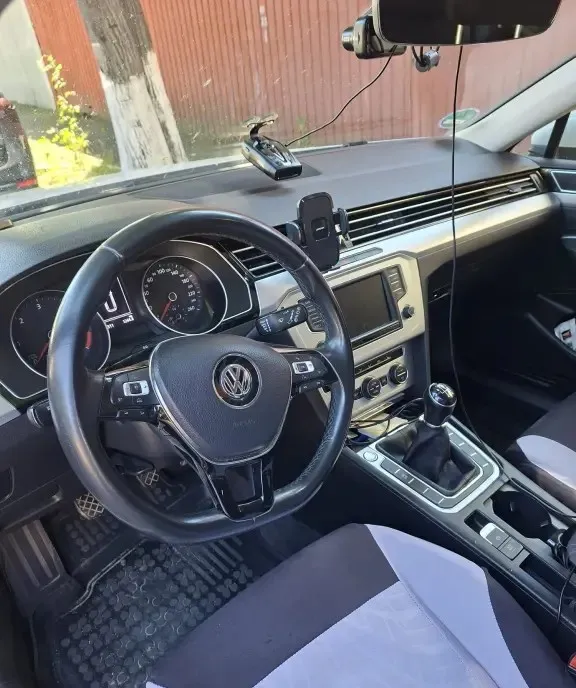 Volkswagen Passat b8 2017 manual 2 0 275000km 11 500 eur