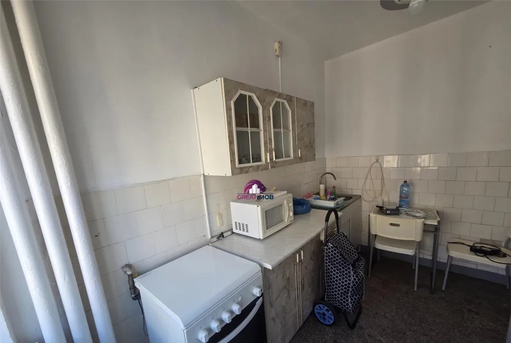Zona Obor Tei 2 Camere Decomandat Strada Ion Berindei