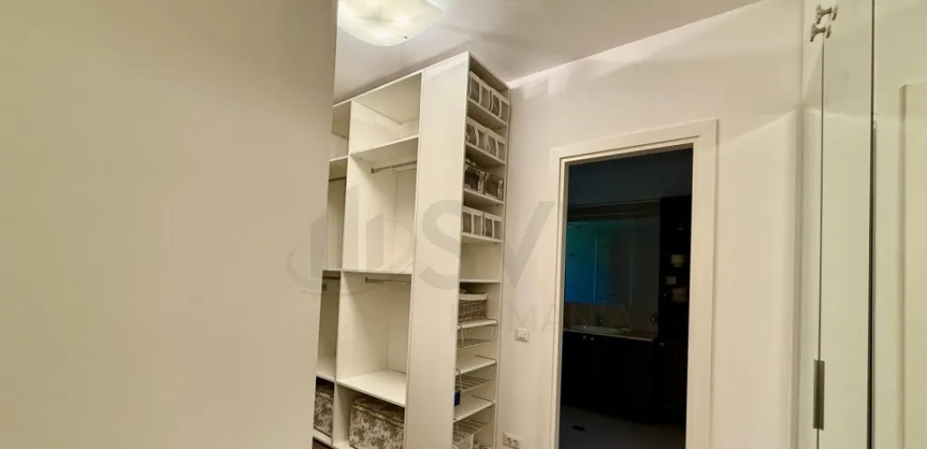Apartament superb cu terasa si piscina Iancu Nicolae
