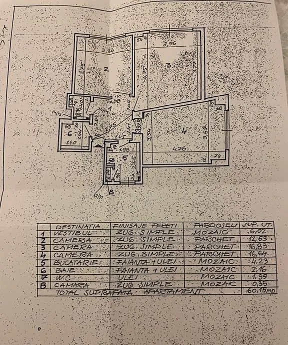 Apartament cu 3 camere 60 15 mp piata Romana