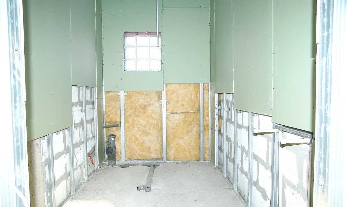 Buftea central langa Palatul Stirbey vila P E constructie 2012