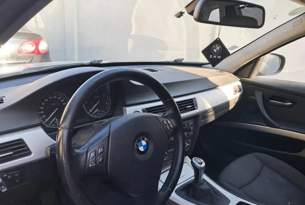 BMW 318d e91 - distributie noua 3 790 eur