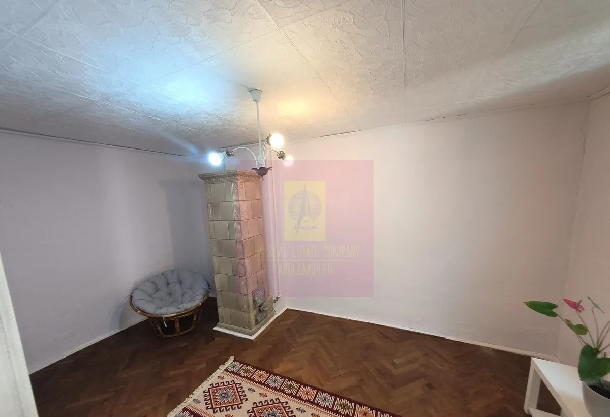 Casa la curte la cativa pasi de Calea Victoriei 5 minute de Metrou