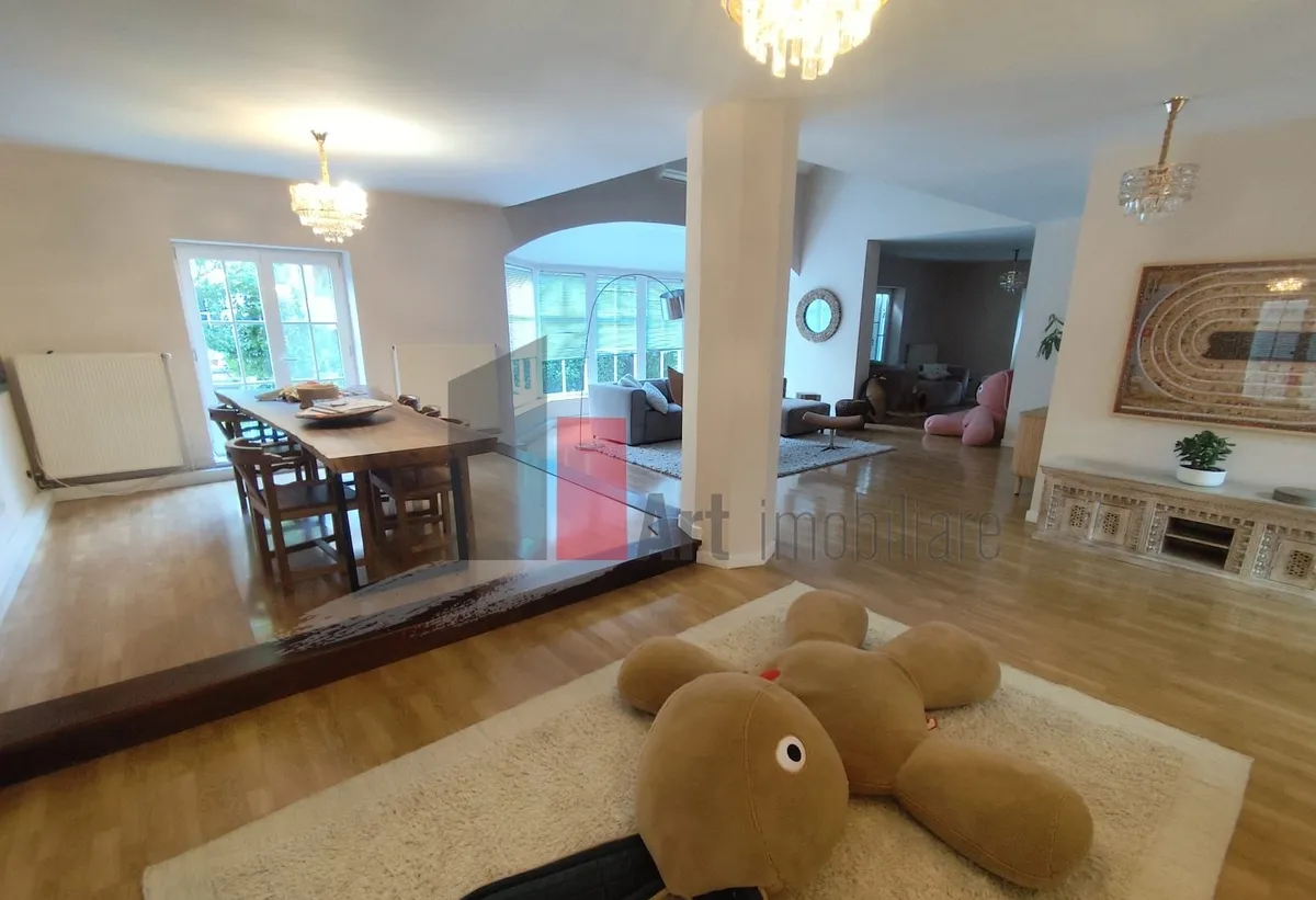 Pipera vila premium premium villa de inchiriat cu piscina zona Iancu Nicolae