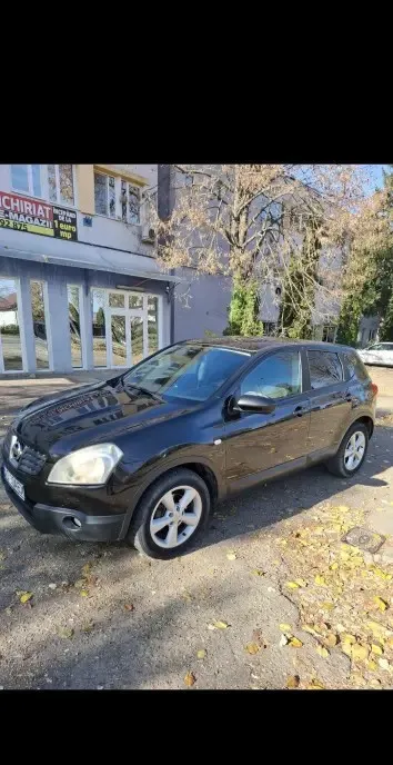 Nissan Qashqai 2 0 dCI 4 500 eur