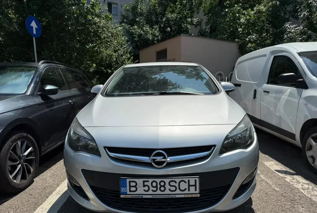 Opel Astra J Sedan 1 4 Turbo 140 CP ndash 2018 7 000 eur