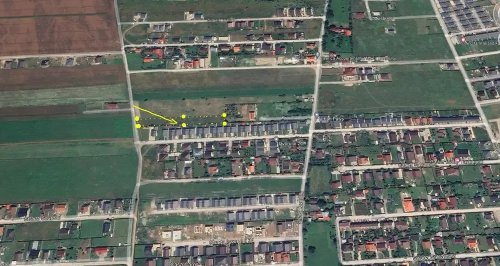 Vand 3000 mp teren intravilan
