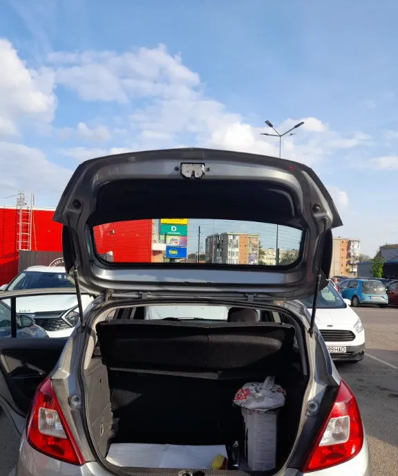 Opel Corsa D an 2010 Euro 5 motor 1 4 unic proprietar ITP valabil 1 an s 3 999 eur