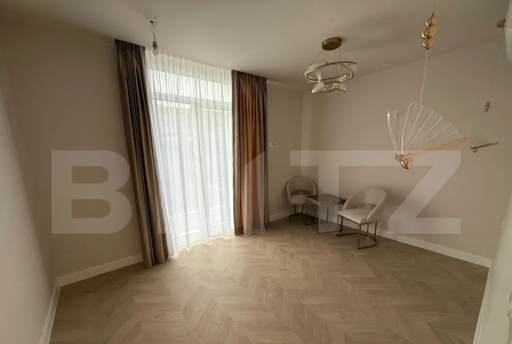 Apartament 3 camere 78 15 mp utili Calea Aradului